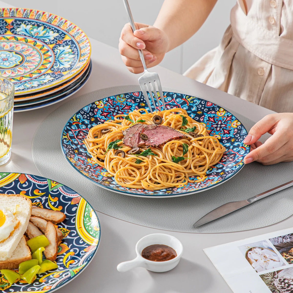 MALACASA Ceramic Dinnerware Set with Plates and Assorted Bowls