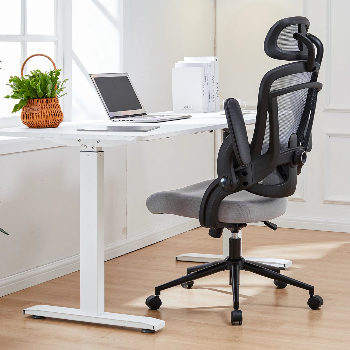 JHK Ergonomic Mesh Office Chair With Lumbar Support