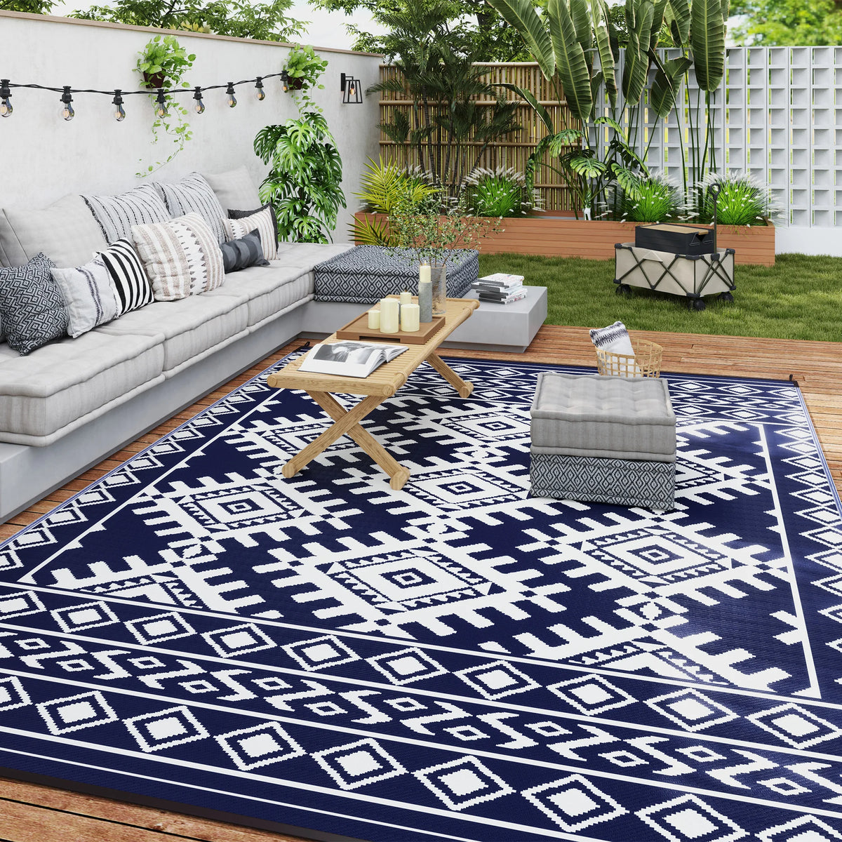 Outsunny Geometric Outdoor Polypropylene Area Rug With Rhombus Border