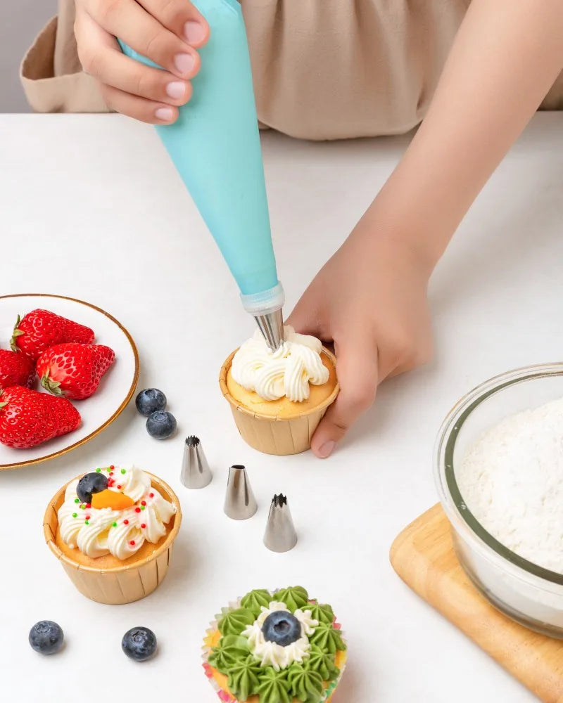 Nifogo Reusable Piping Bag Kit With Icing Tips Set