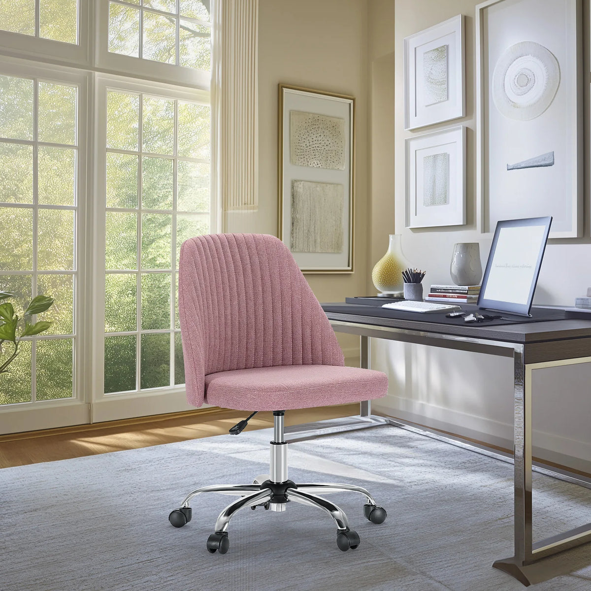 MCQ Ergonomic Fabric Office Chair with Adjustable Height and Swivel